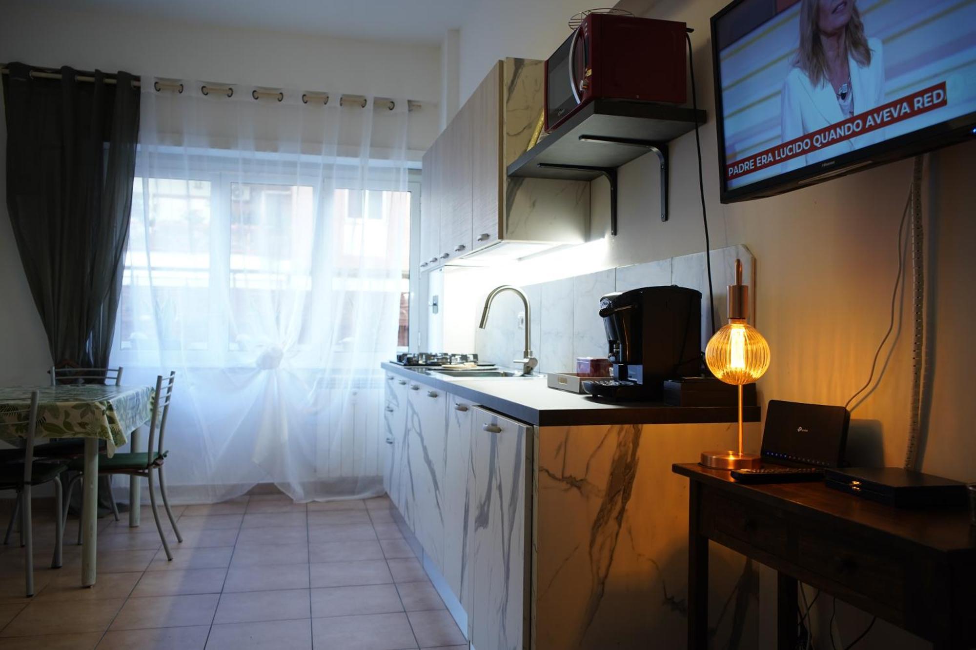 Hope Apartment Rom